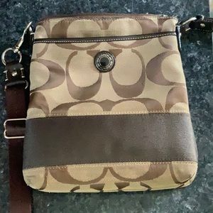 Authentic COACH crossbody purse. Gently used.
